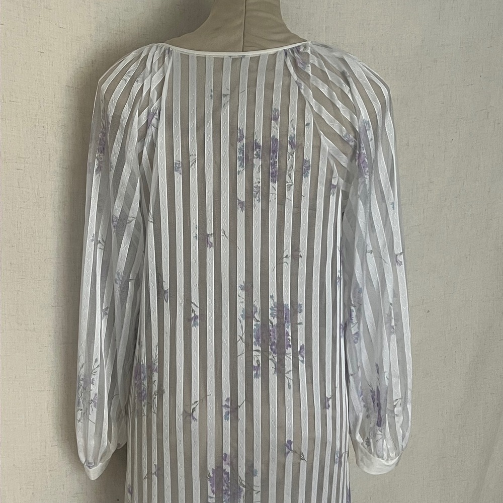 Vintage Val Mode Robe Floral Striped White Purple Size M Lingerie - Picture 4 of 8